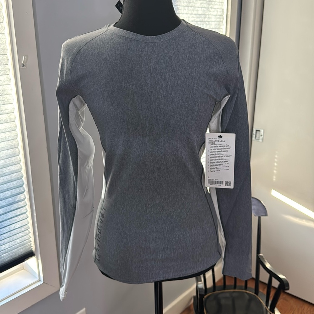 LuluLemon Vital Drive Long sleeve
